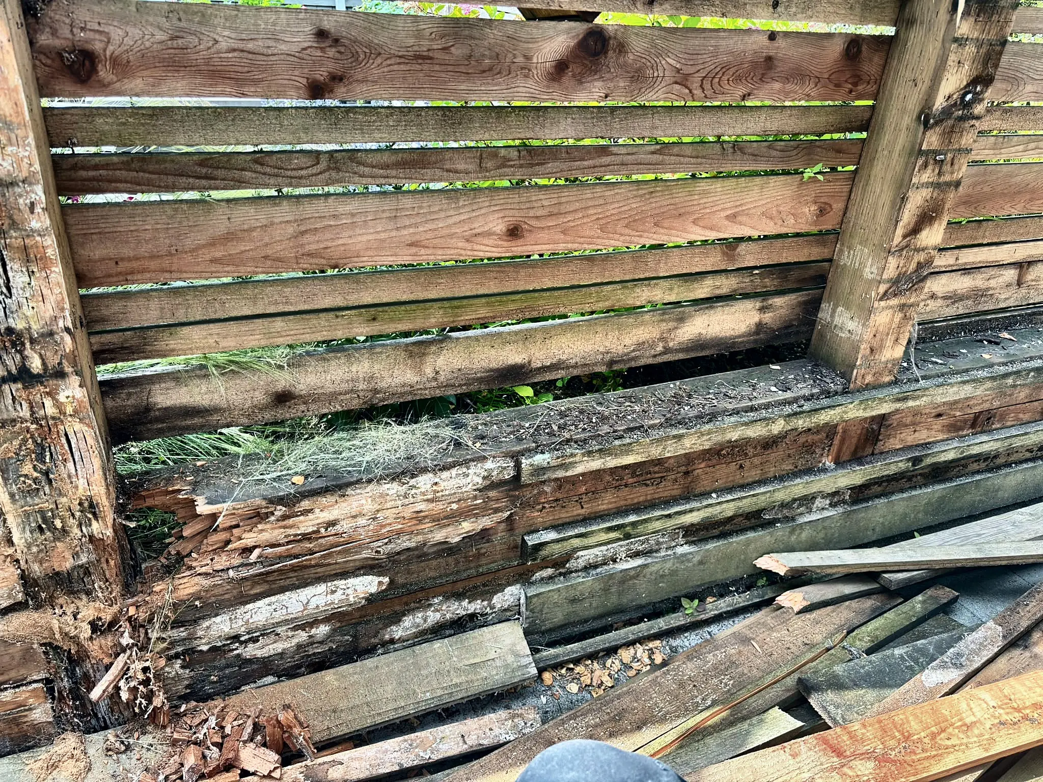 Posts in, boards going on