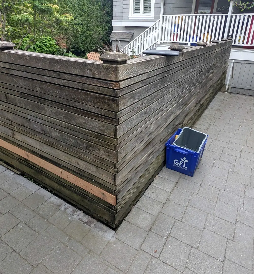 Before: Horizontal cedar fence, planters and seating, Kitsilano, Vancouver