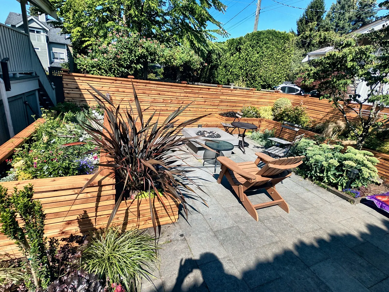 After: Horizontal cedar fence, planters and seating, Kitsilano, Vancouver