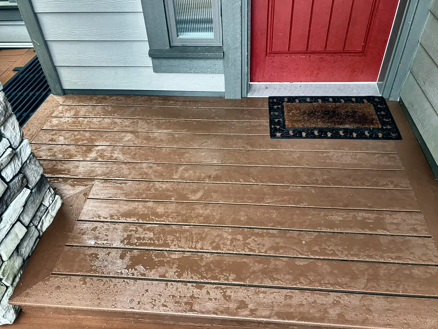 The front porch in brown composite, North Vancouver